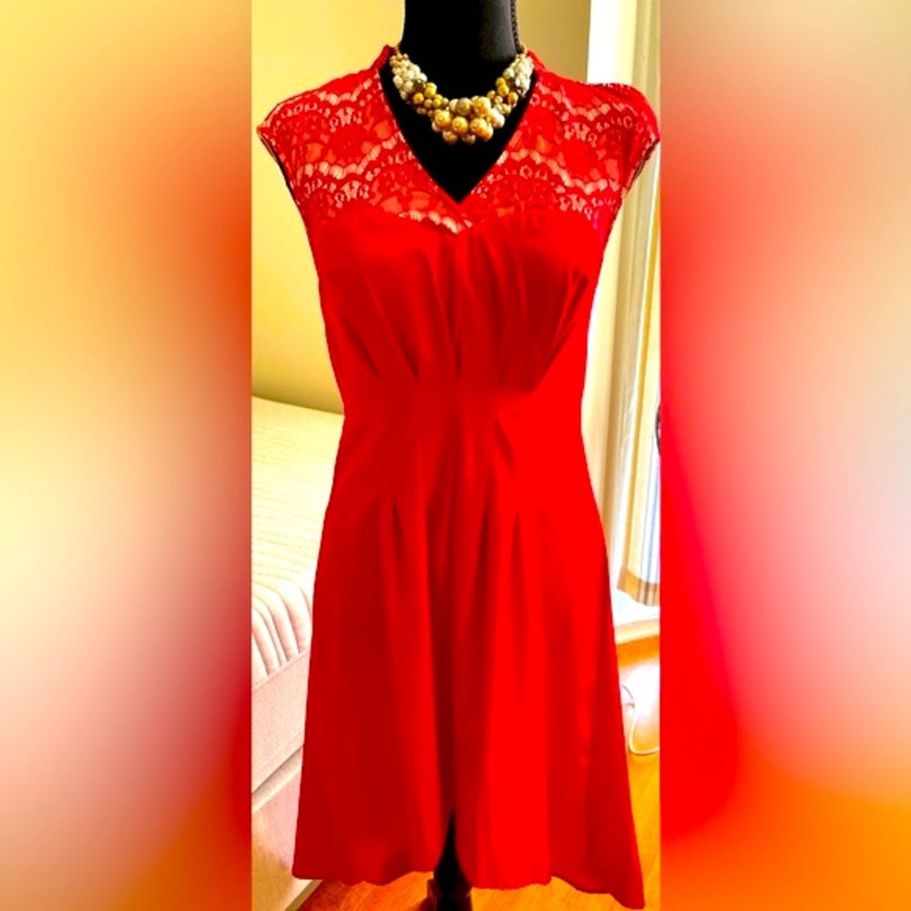 NWT Chelsea & Violet Lace Dress in Red size S